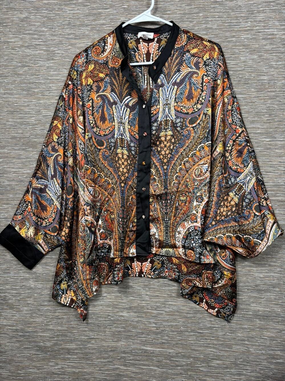 Anniewear LA Button Up Blouse Womens Sz L/XL Paisley Print Long Sleeve Oversized
